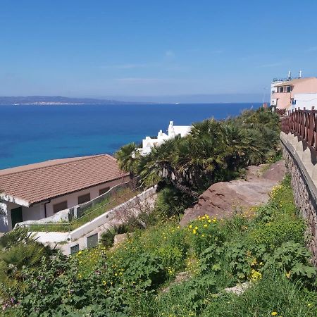Appartamento Vista Mare Calasetta Exteriör bild